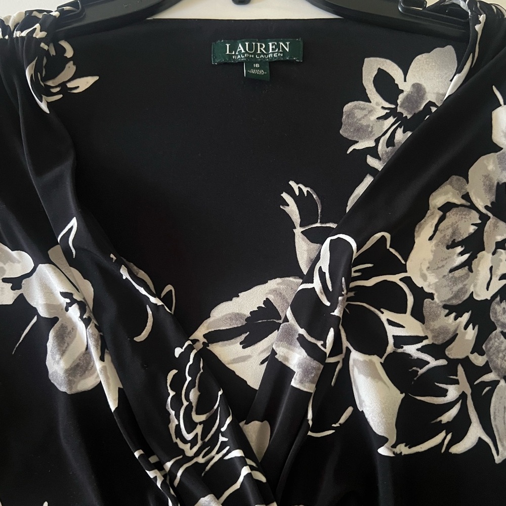 Lauren Ralph Lauren Black Floral Long Sleeve Wrap Dress - Picture 5 of 7
